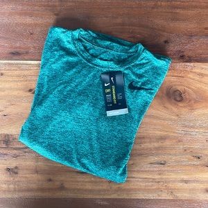 Men’s Nike Dry T-Shirt - size small